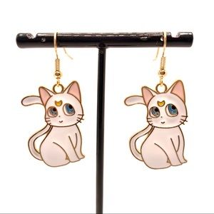 Sailor moon artemis cat earrings